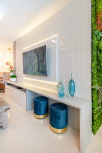 Quarto planejado com acabamento moderno