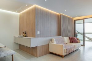 Quarto planejado com cabeceira personalizada em São Bernardo do Campo.